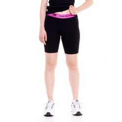 Krótkie legginsy Energy. Czarne legginsy LEONE 1947 APPAREL, bez wzorów, z tkaniny, sportowe, krótkie. Za 82.10 zł.