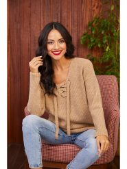 Milan Kiss Sweter w kolorze beżowym rozmiar: M. Brązowe swetry Milan Kiss, m, bez wzorów, z wełny, bez ramiączek. Za 113.99 zł.