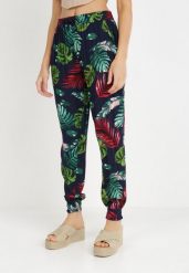Granatowe Spodnie Dephobe. Niebieskie jeansy Born2be, s, bez wzorów, z jeansu, wakacyjne. Za 69.99 zł.