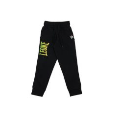 Bluza z kieszeń na czas wolny na co dzień. Czarne spodnie materiałowe LEONE 1947 APPAREL, bez wzorów, sportowe. W wyprzedaży za 82.10 zł.