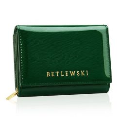 Portfel damski Betlewski ZBPD-BS-11 ZIELONY. Zielone portfele Betlewski, bez wzorów, ze skóry. Za 139.99 zł.