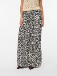 Vero Moda Spodnie w kolorze beżowo-czarnym rozmiar: XS. Brązowe spodnie materiałowe Vero Moda, bez wzorów, z materiału, klasyczne. Za 70.24 zł.