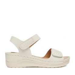 Sandały Go Soft. Białe sandały GO SOFT, bez wzorów, bez obcasa, na koturnie, bez zapięcia. Za 119.99 zł.
