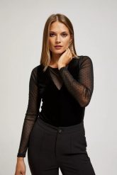 Bluzka z ażurowymi rękawami. Bluzki MOODO, s, w ażurowe wzory, z elastanu, bez kołnierzyka, bez ramiączek. W wyprzedaży za 39.99 zł.