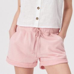 Szorty dresowe - Różowy. Szorty sportowe marki Sinsay. Za 39.99 zł.