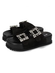 MELVIN & HAMILTON Skórzane klapki "Eve 3" w kolorze czarnym rozmiar: 38. Czarne klapki Melvin & Hamilton, bez wzorów, ze skóry, klasyczne, z otwartym noskiem, bez obcasa, bez zapięcia. Za 304.99 zł.