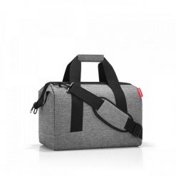Torba allrounder M twist silver. Szare torby podróżne Reisenthel, bez wzorów, na ramię. W wyprzedaży za 199.90 zł.