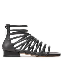 Sandały GINO ROSSI. Czarne sandały Gino Rossi, bez wzorów, bez obcasa, na płaskiej podeszwie, bez zapięcia. Za 299.99 zł.