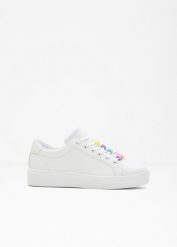 Sneakersy. Białe buty sportowe lifestyle bonprix, bez wzorów, sportowe, bez zapięcia. Za 114.99 zł.