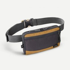 Nerka trekkingowa Forclaz Travel XL. Nerki i saszetki FORCLAZ, bez wzorów, wakacyjne, duże, bez dodatków. Za 54.99 zł.