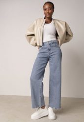 Niebieskie Jeansy o Szerokim Kroju z Lyocellem Bawełną i Wysokim Stanem Onisea. Niebieskie jeansy Born2be, l, bez wzorów, z bawełny, eleganckie, z podwyższonym stanem, długie. Za 129.99 zł.