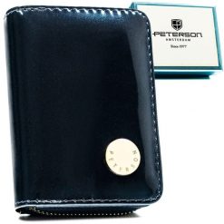 Mały portfel damski w granatowym kolorze wykonany ze skóry naturalnej i ekologicznej - Peterson. Portfele Peterson, bez wzorów, ze skóry. Za 56.00 zł.