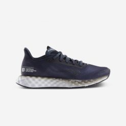 Second Life - Buty do biegania damskie Kiprun KS900 Light - Stan Dobry. Białe buty do biegania KIPRUN, bez wzorów, z materiału, bez zapięcia, do biegania. Za 224.99 zł.
