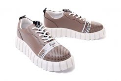 ARTIKER RELAKS 50C1330 taupe, półbuty damskie. Szare półbuty wsuwane Artiker Relaks, na lato, bez wzorów, ze skóry, bez obcasa. Za 146.93 zł.
