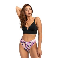 Dół od stroju kąpielowego Billabong Sol Searcher Maui Rider. Bikini Billabong, bez wzorów, sportowe. Za 109.99 zł.