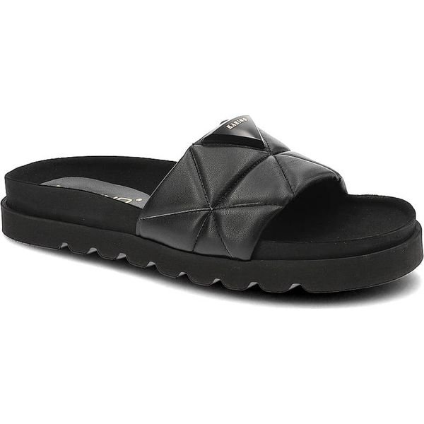 Czarne Klapki Karino Modne Skórzane Buty. Czarne klapki Karino, bez wzorów, ze skóry, bez obcasa, bez zapięcia. Za 215.00 zł.