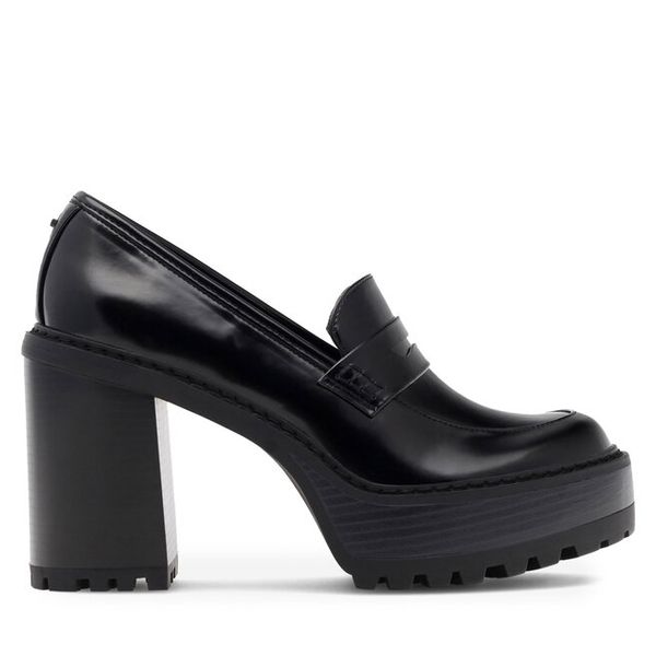 Półbuty Nine West. Czarne półbuty wsuwane Nine West, bez wzorów, bez obcasa, na obcasie. Za 229.99 zł.