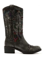 Lazamani Kozaki ze wzorem rozmiar: 37. Kozaki Lazamani, na zimę, bez wzorów, z materiału, bez obcasa, bez zapięcia. Za 347.99 zł.