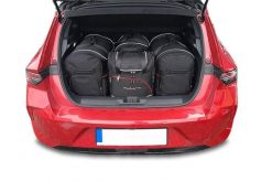 Torby Do Bagażnika Opel Astra Hatchback Phev 2021+ 4Szt Kjust. Czarne torby podróżne KJUST, bez wzorów, z kauczuku. Za 1,140.00 zł.
