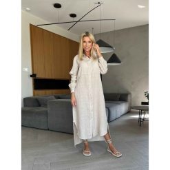 Sukienka Linen Oversize Beige. Brązowe sukienki ClothStore, bez wzorów, ze lnu, bez kołnierzyka, bez ramiączek, oversize. W wyprzedaży za 134.25 zł.