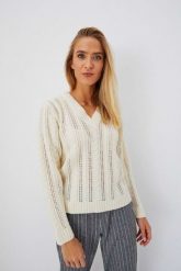 Sweter ze wzorem warkocza. Brązowe swetry MOODO, xs, bez wzorów, klasyczne, bez ramiączek. W wyprzedaży za 43.99 zł.