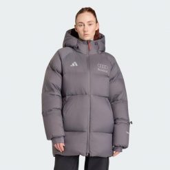 Kurtka Zimowa Audi Revolut F1 Team Engineers & Marketing. Białe kurtki adidas, na zimę, bez wzorów, z puchu, z kapturem. Za 1,599.00 zł.