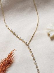 Lodie Silver Pozłacany naszyjnik z cyrkoniami - dł. 45 cm rozmiar: onesize. Szare naszyjniki Lodie Silver, z materiału, z cyrkonią, metalowe. Za 82.99 zł.