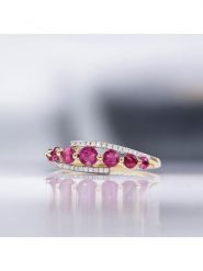 CARATELLI Złoty pierścionek "Bran" z diamentami rozmiar: 48. Czerwone pierścionki CARATELLI, z diamentem, złote. Za 1,261.99 zł.