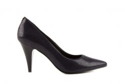 Czółenka Bayla-056 2056-616 Granat, Skóra naturalna - 36. Niebieskie czółenka Bayla, bez wzorów, z lakierowanej skóry, klasyczne, bez obcasa, bez zapięcia. W wyprzedaży za 89.10 zł.