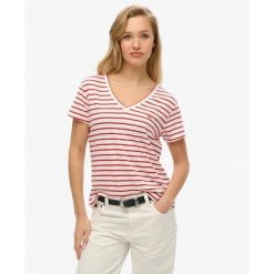 T-shirt z melangeowanym wzorem, z haftowanym logo i dekoltem w kształcie V dla k. Czerwone t-shirty Superdry, bez wzorów, bez kołnierzyka, bez ramiączek. Za 109.20 zł.