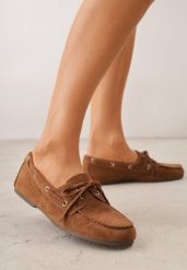 Jasnobrązowe Mokasyny VICES z Wkładką ze Skóry Naturalnej ze Sznurowaniem Nairis. Brązowe mokasyny Renee, bez wzorów, z materiału, z okrągłym noskiem. Za 99.99 zł.