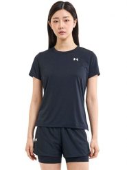 Under Armour Koszulka sportowa "Tech SSC" w kolorze czarnym rozmiar: L. Czarne t-shirty sportowe Under Armour, l, bez wzorów, z materiału, bez ramiączek, outdoorowe. Za 97.05 zł.