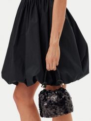 Guess Torebka HWEG95 38750 Czarny. Czarne torebki klasyczne Guess, z aplikacjami, z materiału, bez dodatków. Za 479.99 zł.