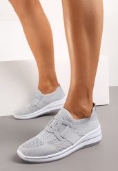 Szare Buty Sportowe na Koturnie z Elastyczną Cholewką przed Kostkę Vataria. Szare buty sportowe lifestyle Born2be, bez wzorów, z jeansu, przed kostkę, bez zapięcia. Za 89.99 zł.