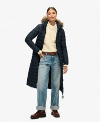 Płaszcz Super Longline Fuji. Niebieskie płaszcze Superdry, l, bez wzorów, z nylonu, eleganckie, bez kaptura. Za 651.90 zł.