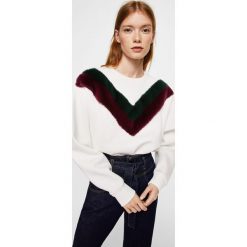 Mango - Bluza Furriol. Bluzy bez kaptura marki Mango. W wyprzedaży za 59.90 zł.