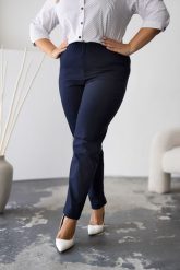 Granatowe spodnie Alex PLUS SIZE XXL. Spodnie sportowe Nasi partnerzy, bez wzorów, z elastanu. Za 199.90 zł.