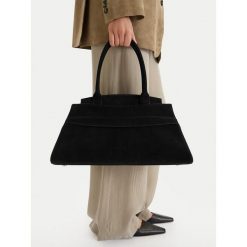 Torebka GINO ROSSI. Czarne torebki klasyczne Gino Rossi, bez wzorów, bez dodatków. Za 499.99 zł.