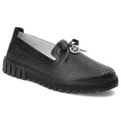 Czarne Półbuty Filippo Eleganckie Wsuwane Obuwie Damskie. Czarne półbuty wsuwane Filippo, bez wzorów, ze skóry, biznesowe, bez obcasa. Za 159.00 zł.
