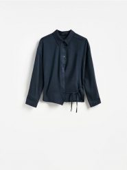 Koszula z lyocellu - granatowy. Niebieskie koszule Reserved, l, bez wzorów, z lyocellu, bez kołnierzyka, bez ramiączek. Za 129.99 zł.
