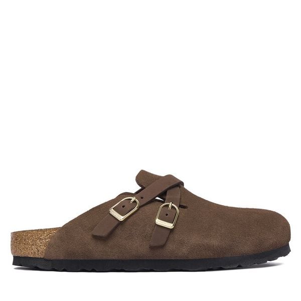 Klapki Birkenstock. Brązowe klapki Birkenstock, bez wzorów, bez obcasa, bez zapięcia. Za 599.99 zł.
