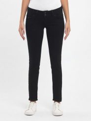 LTB Dżinsy "Molly" - Slim fit - w kolorze czarnym rozmiar: W28/L34. Czarne jeansy LTB, l, z aplikacjami, klasyczne. Za 127.95 zł.