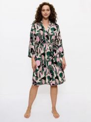 Triumph Sukienka w kolorze zielono-jasnoróżowym rozmiar: 44-46. Różowe sukienki Triumph, na co dzień, bez wzorów, z tkaniny, bez kołnierzyka, bez ramiączek, midi, proste. Za 88.02 zł.