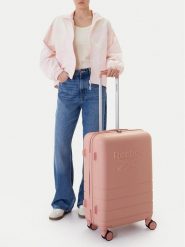 Reebok Walizka średnia CEO-RBK-WAL-011-M Różowy. Czerwone walizki Reebok, średnie. Za 299.99 zł.