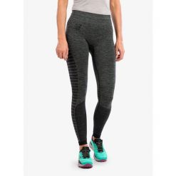 Legginsy biegowe damskie Compressport Winter Run Legging. Czarne legginsy Compressport, bez wzorów, sportowe. Za 203.99 zł.