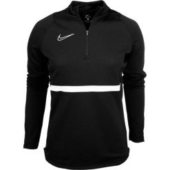 Bluza sportowa damska Nike Dri-FIT Academy. Czerwone bluzy bez kaptura Nike, bez wzorów, bez kaptura, dri-fit (nike). Za 161.69 zł.