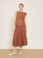 BGN Spódnica w kolorze jasnobrązowym rozmiar: 40. Brązowe spódnice BGN, na imprezę, bez wzorów, midi. Za 121.99 zł.