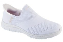 Buty sportowe Sneakersy damskie, Slip-ins: Virtue - Sleek. Czarne buty treningowe Skechers, bez wzorów, z materiału, przed kostkę, bez zapięcia, trekkingowe. Za 299.99 zł.