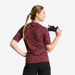 Koszulka rowerowa MTB damska Rockrider Expl 500. Brązowe t-shirty sportowe ROCKRIDER, m, bez wzorów, z materiału, bez ramiączek, rowerowe. Za 79.99 zł.