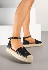 Czarne Espadryle na Grubej Podeszwie z Ażurową Cholewką Eleasel. Czarne espadryle Born2be, w ażurowe wzory, z jeansu, bez obcasa. Za 119.99 zł.